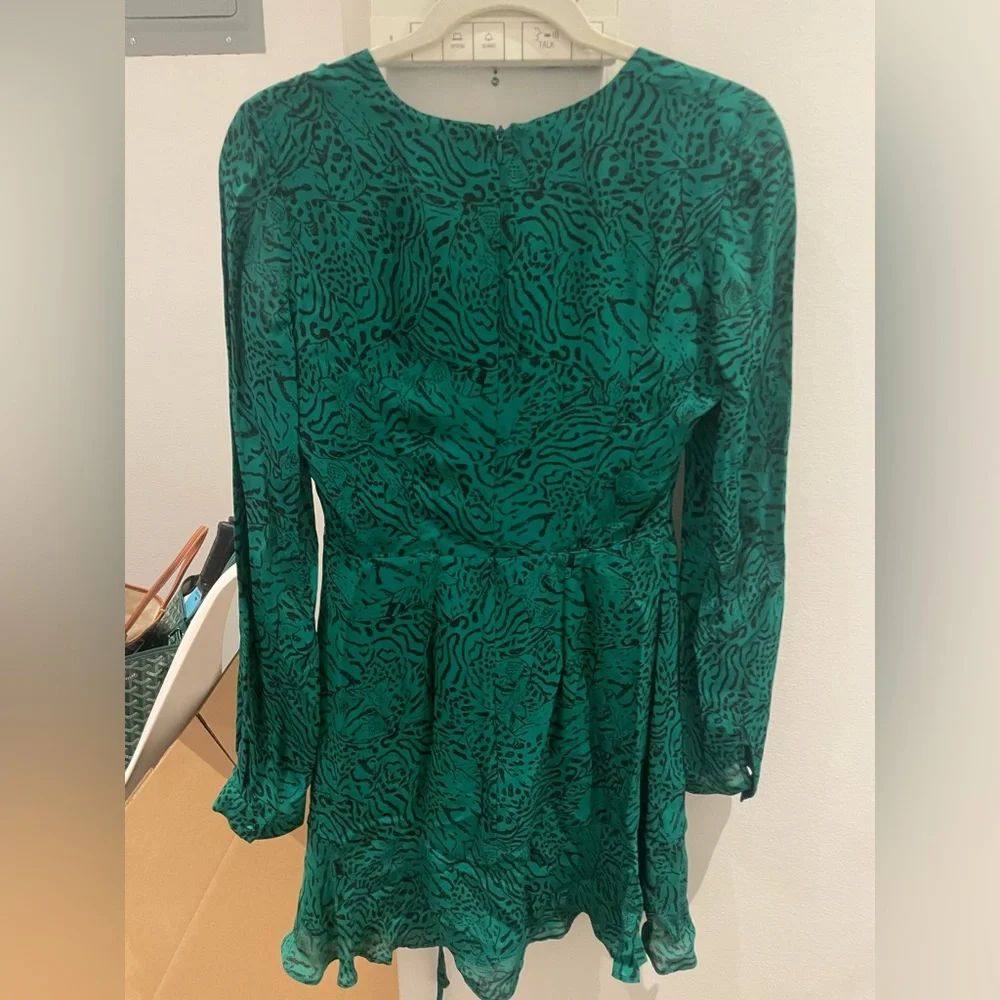 Green, Parker dress - Picture 2 of 3
